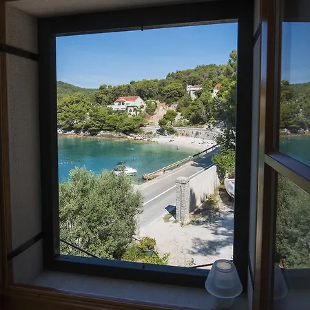 Villae Dalmaticae - Plava Ferienhaus *